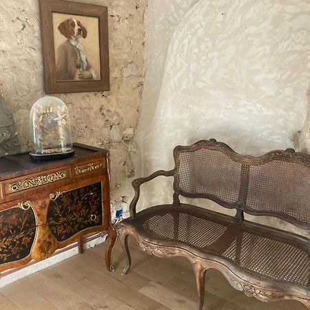 Perche King'S Bedroom In Maison Nomade Chic Cour-Maugis-sur-Huisne Eksteriør billede